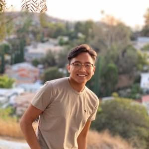 Meet your Posher, Abdias